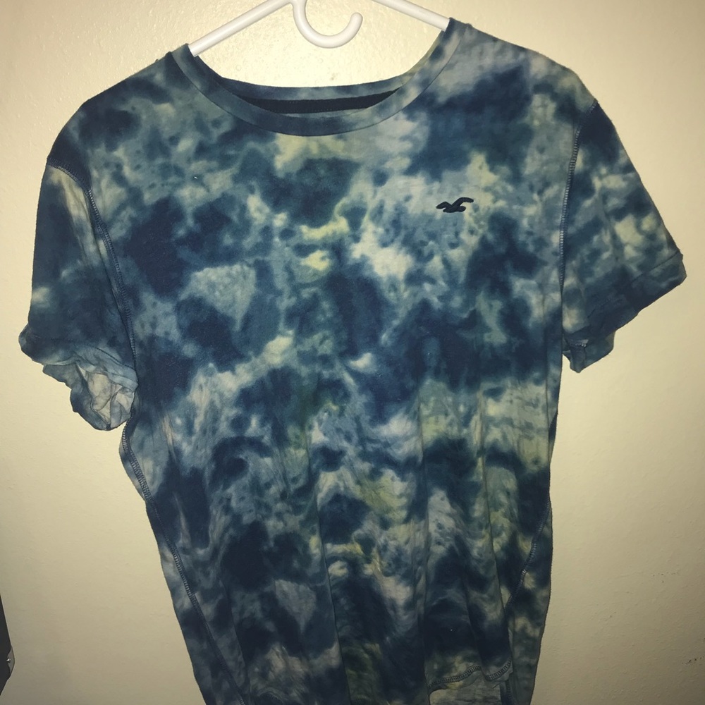 discolored hollister boys tee
